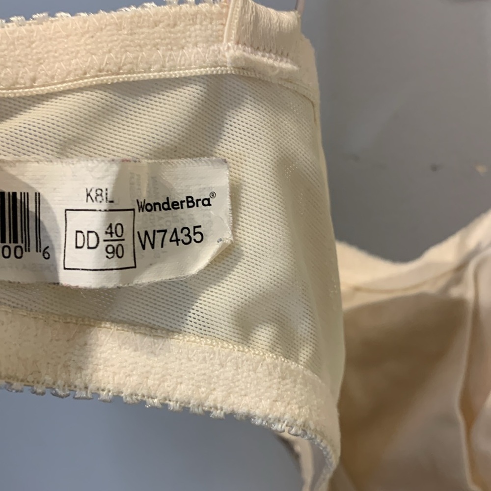 ⭐️ 5 for 20$! ⭐️ WonderBra Cream Lace Bra - Picture 5 of 6